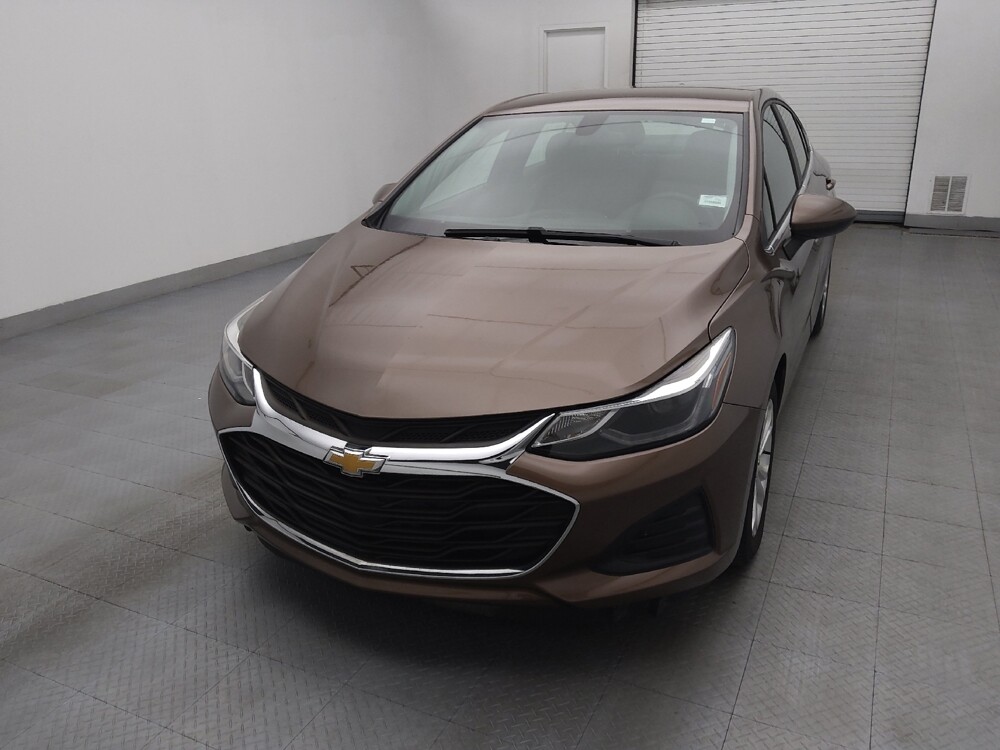 2019 Chevrolet Cruze in Charlotte, NC 28213 - 18086612 15