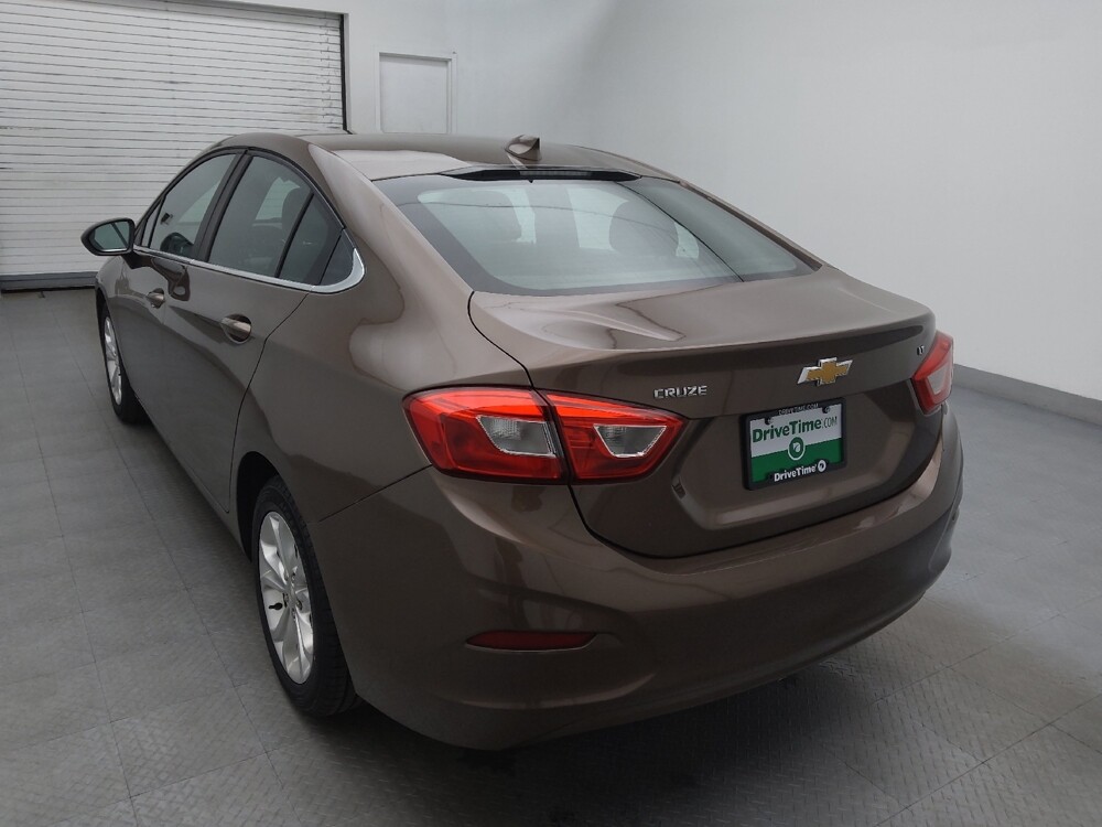 2019 Chevrolet Cruze in Charlotte, NC 28213 - 18086612 5