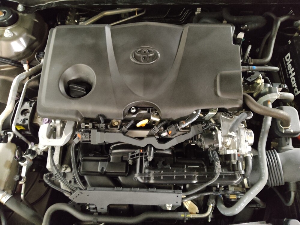 2021 Toyota Camry in Birmingham, AL 35215 - 18086616 30