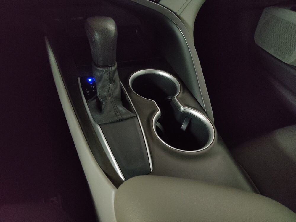 2021 Toyota Camry in Birmingham, AL 35215 - 18086616 26