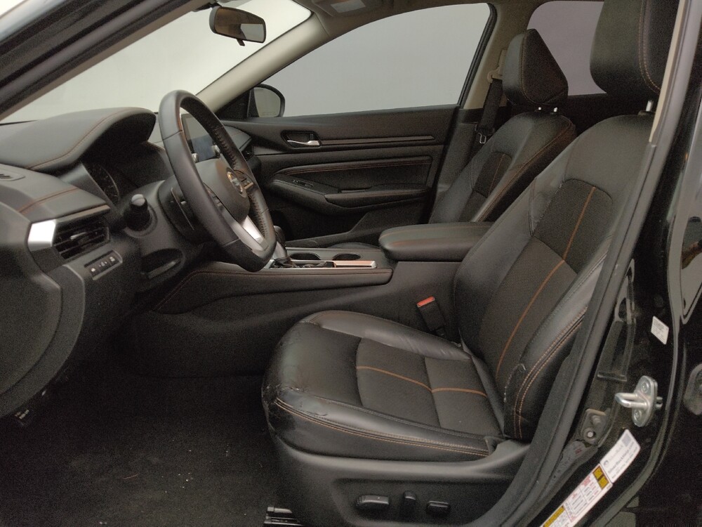 2021 Nissan Altima in Wichita, KS 67207 - 18086624 17