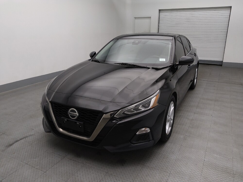 2021 Nissan Altima in Wichita, KS 67207 - 18086624 15