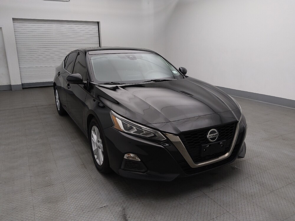 2021 Nissan Altima in Wichita, KS 67207 - 18086624 14