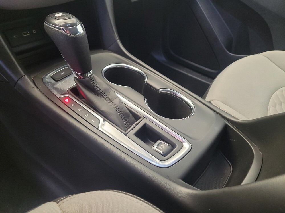 2021 Chevrolet Equinox in Riverside, CA 92504 - 18086625 26