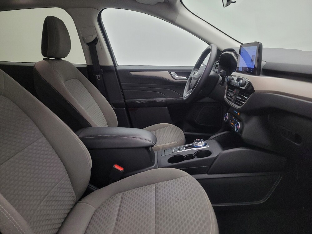 2021 Ford Escape in Maple Heights, OH 44137 - 18086627 21