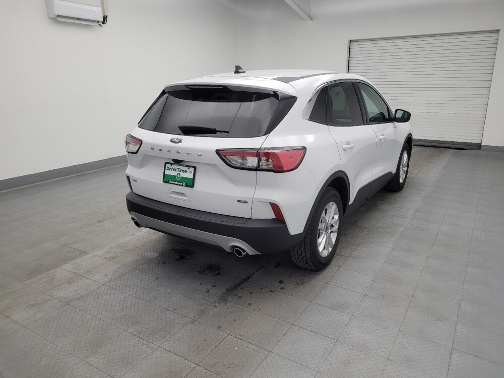 2021 Ford Escape in Maple Heights, OH 44137 - 18086627 9