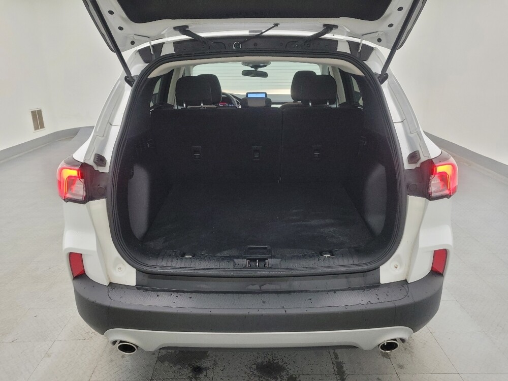 2021 Ford Escape in Maple Heights, OH 44137 - 18086627 29