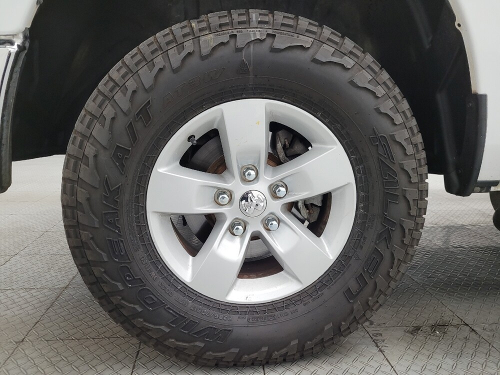 2017 RAM 1500 in Chandler, AZ 85225 - 18086629 31