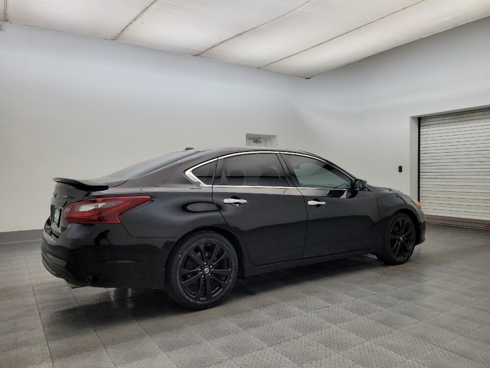 2018 Nissan Altima in Chandler, AZ 85225 - 18086632 10