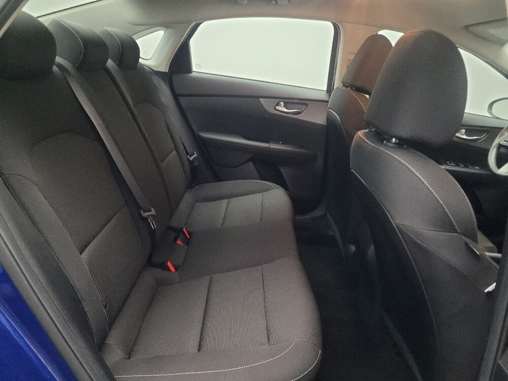 2019 Kia Forte in Macon, GA 31210 - 18086634 19