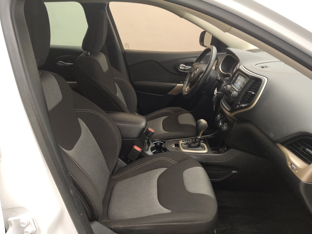 2018 Jeep Cherokee in Houston, TX 77034 - 18086638 21