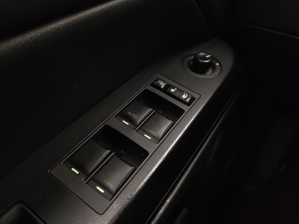 2017 Jeep Patriot in St. Louis, MO 63136 - 18086639 27