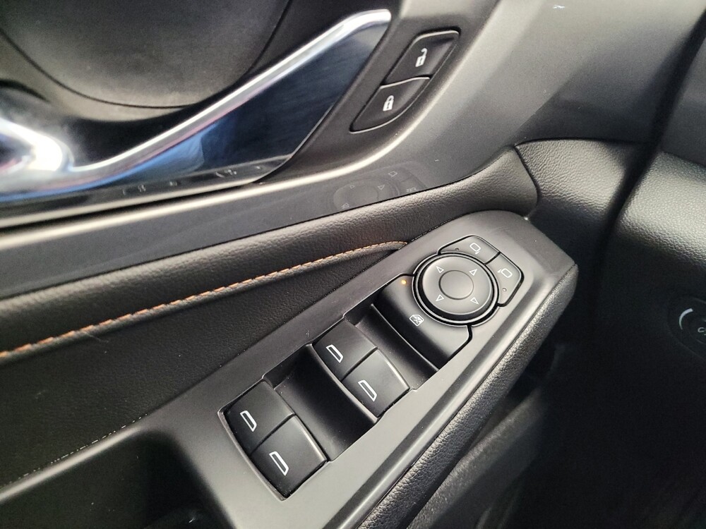 2021 Chevrolet Traverse in Cincinnati, OH 45255 - 18086643 27