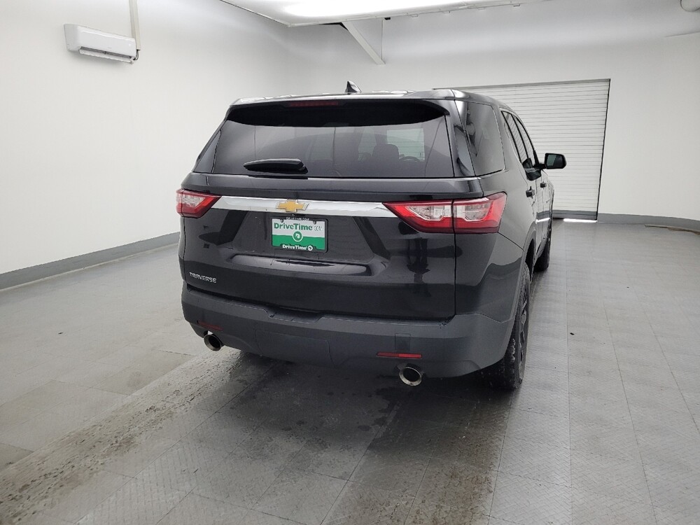 2021 Chevrolet Traverse in Cincinnati, OH 45255 - 18086643 7