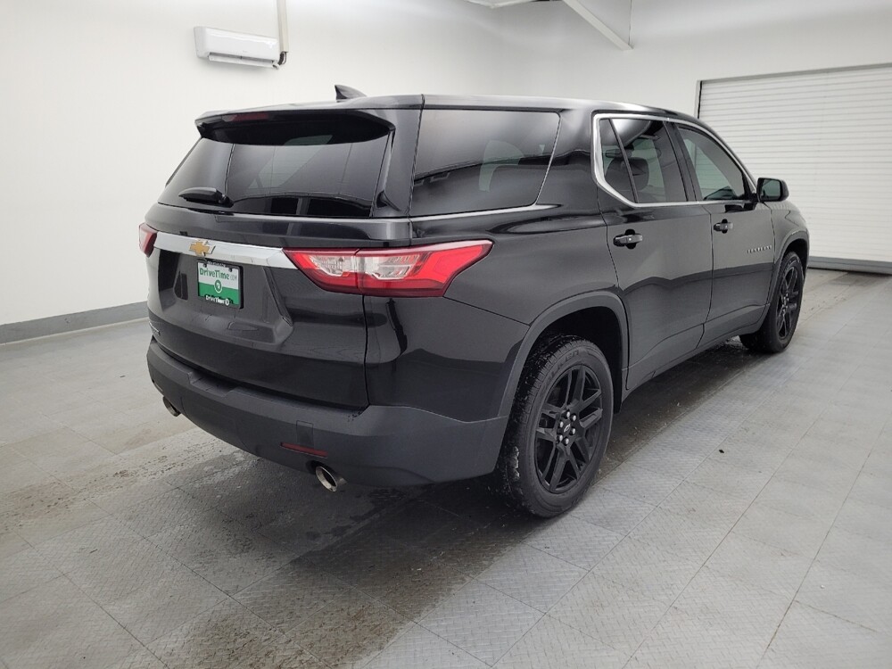 2021 Chevrolet Traverse in Cincinnati, OH 45255 - 18086643 9