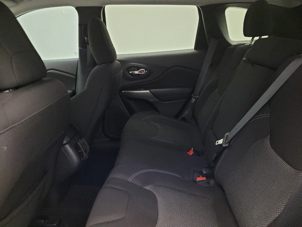 2021 Jeep Cherokee in Phoenix, AZ 85015 - 18086649 18