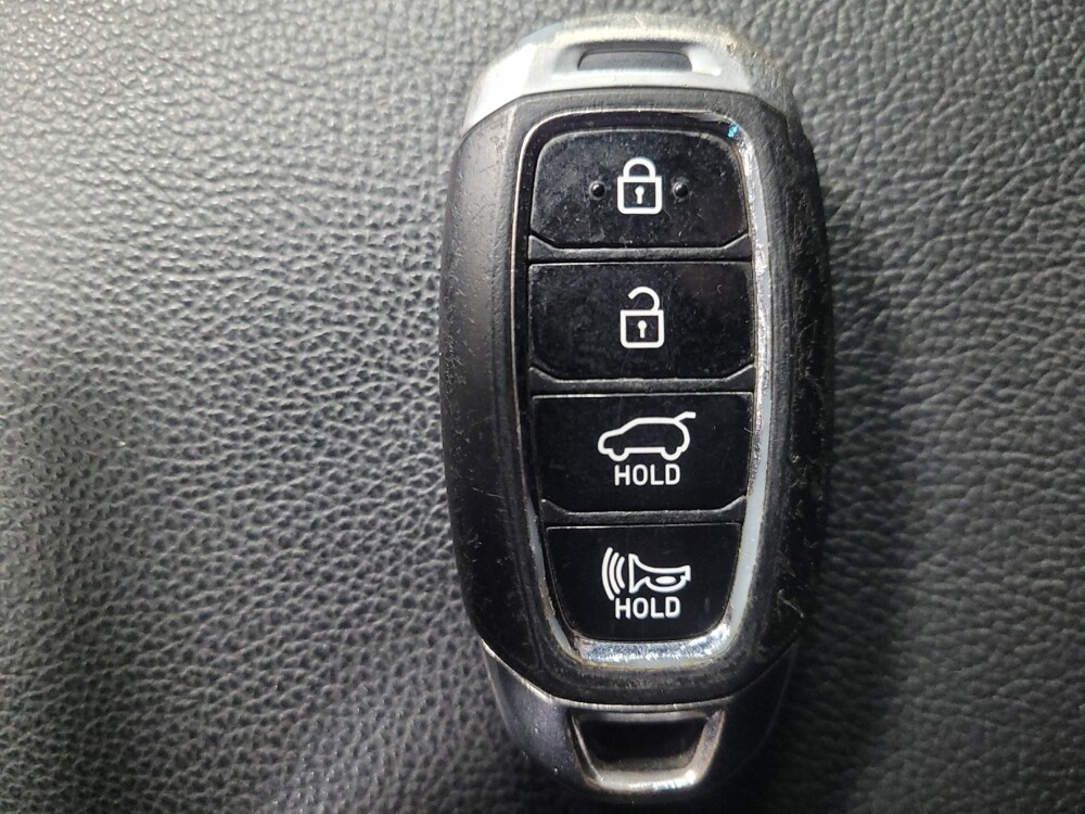 2022 Hyundai Veloster in Athens, GA 30606 - 18086652 32