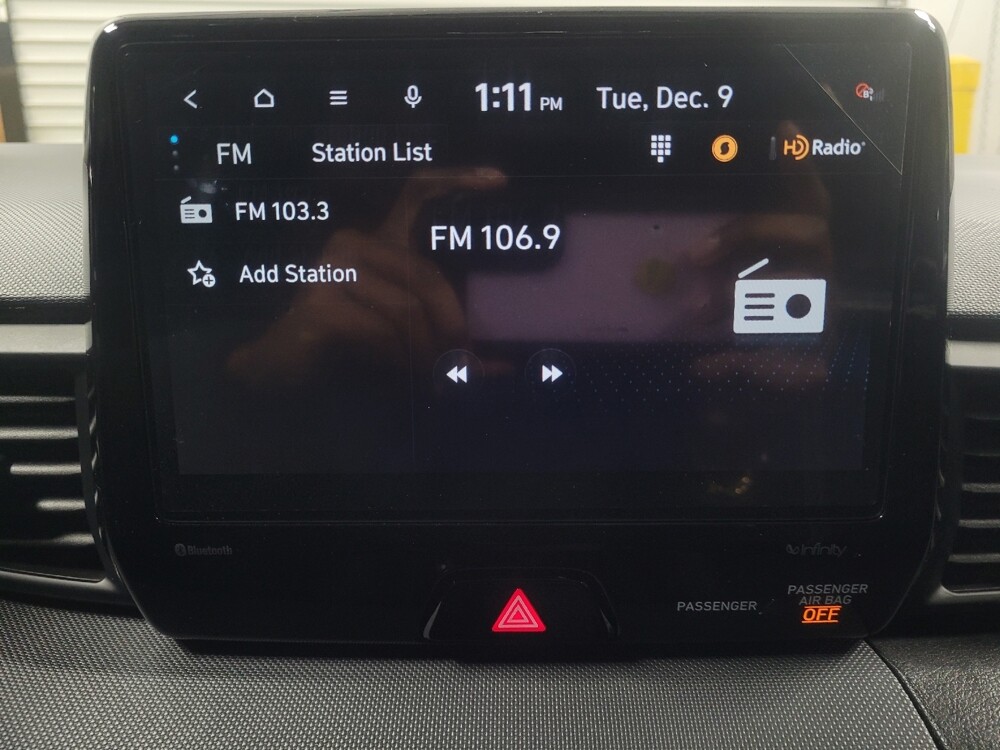 2022 Hyundai Veloster in Athens, GA 30606 - 18086652 25