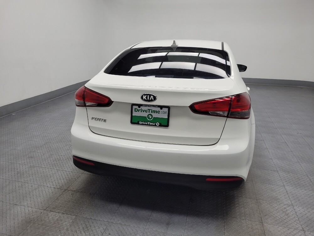 2018 Kia Forte in Las Vegas, NV 89104 - 18086655 7