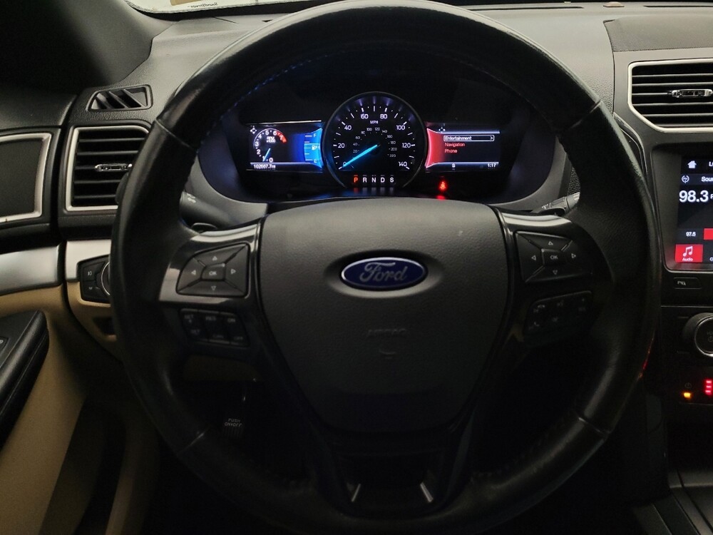 2017 Ford Explorer in Tucson, AZ 85705 - 18086658 22