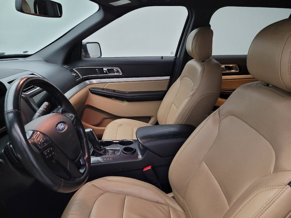 2017 Ford Explorer in Tucson, AZ 85705 - 18086658 17