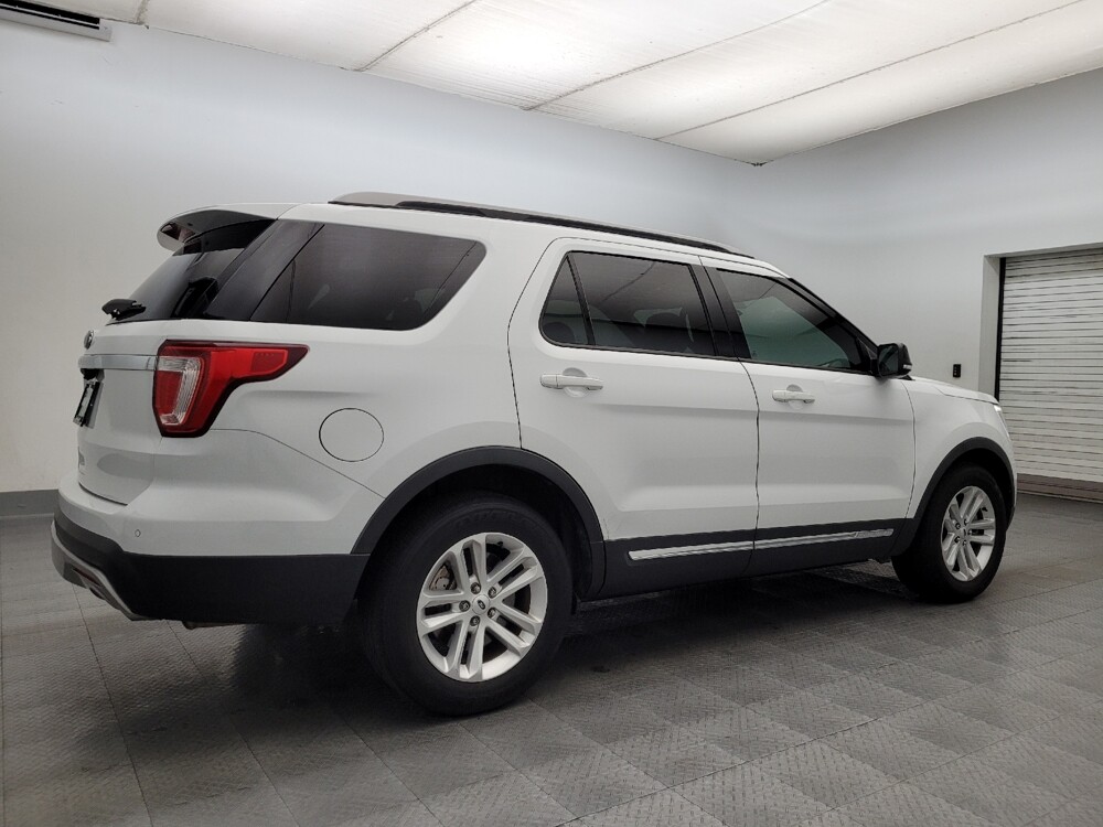 2017 Ford Explorer in Tucson, AZ 85705 - 18086658 10