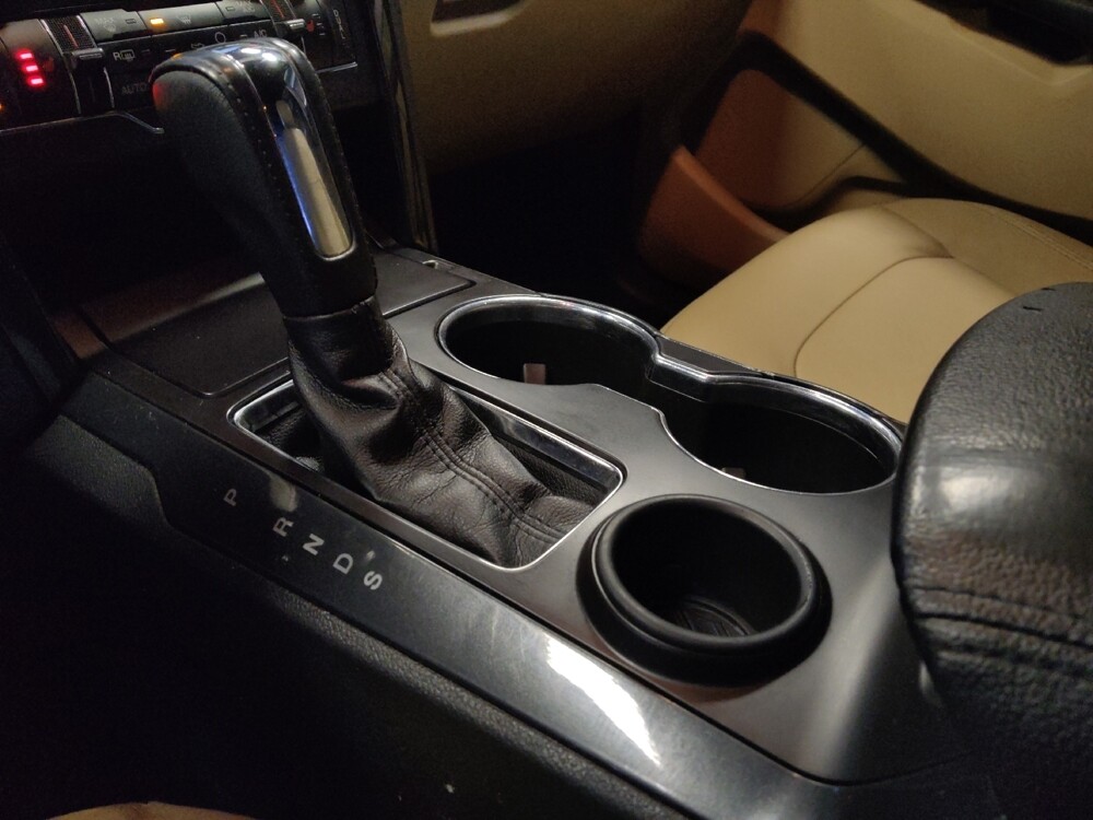 2017 Ford Explorer in Tucson, AZ 85705 - 18086658 26