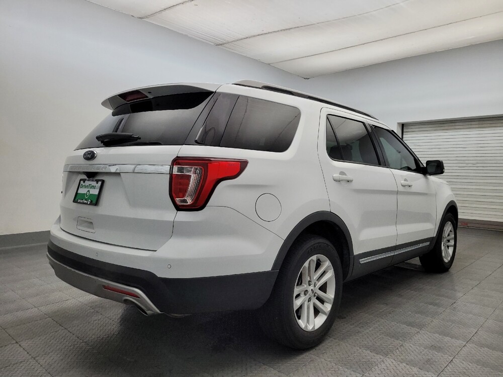 2017 Ford Explorer in Tucson, AZ 85705 - 18086658 9