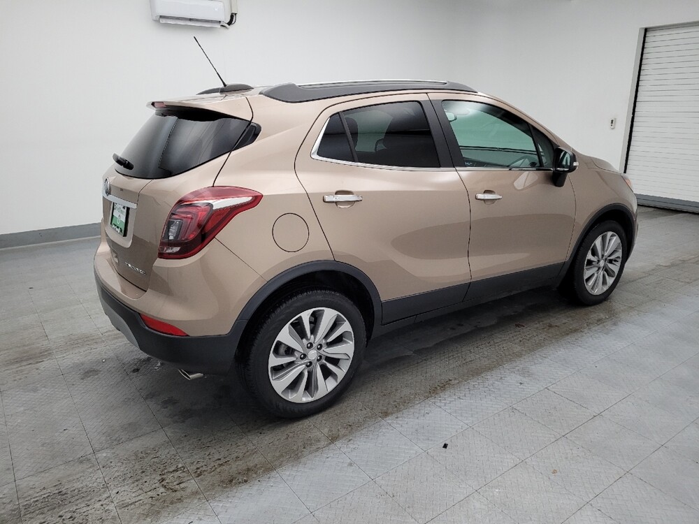 2019 Buick Encore in Maple Heights, OH 44137 - 18086660 10