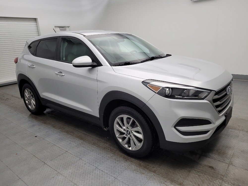 2018 Hyundai Tucson in Maple Heights, OH 44137 - 18086665 11