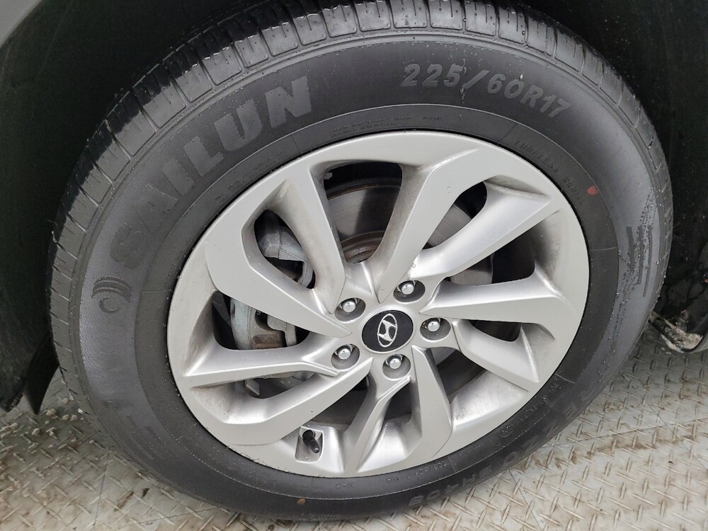 2018 Hyundai Tucson in Maple Heights, OH 44137 - 18086665 31