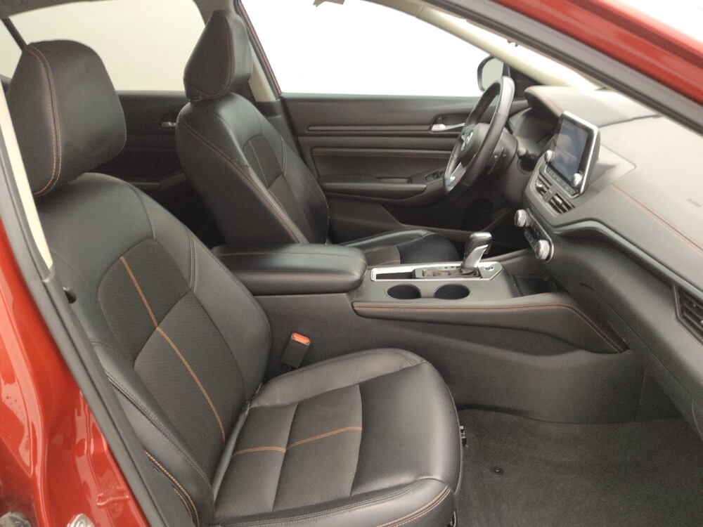 2021 Nissan Altima in Houston, TX 77060 - 18086670 21