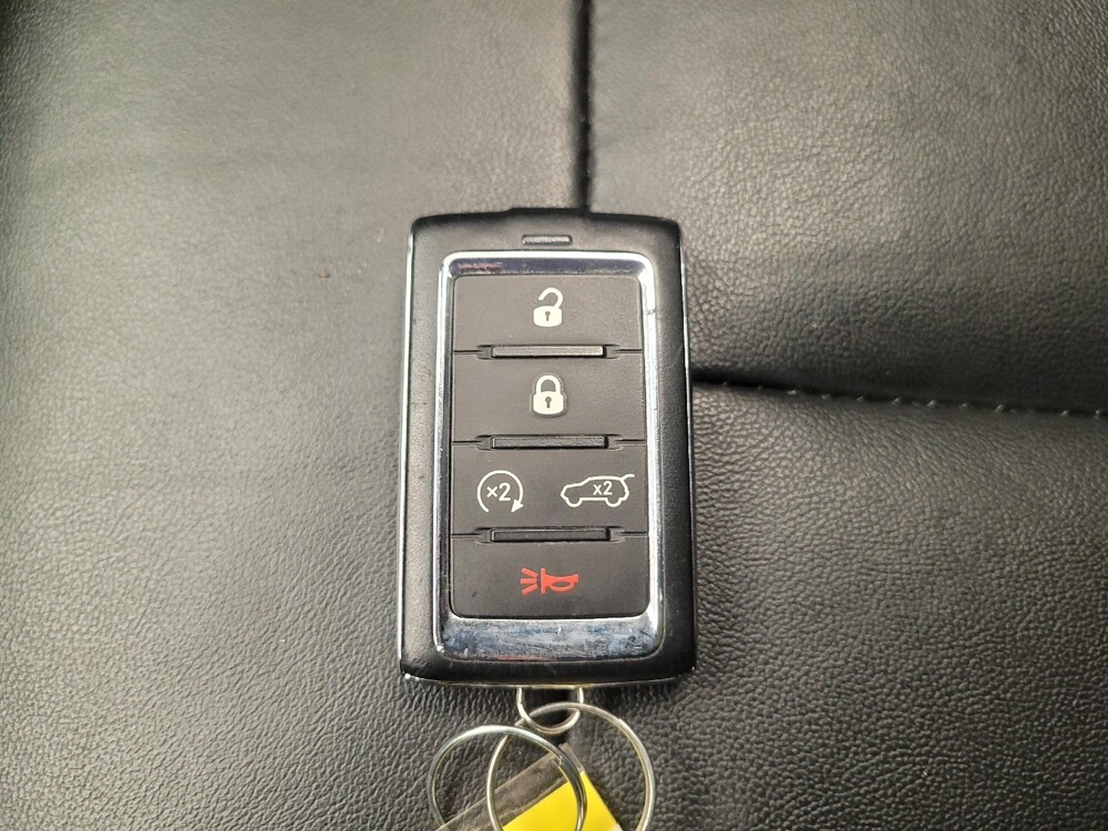 2021 Jeep Grand Cherokee L in Maple Heights, OH 44137 - 18086673 32