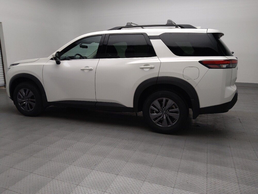 2022 Nissan Pathfinder in El Paso, TX 79907 - 18086674 3