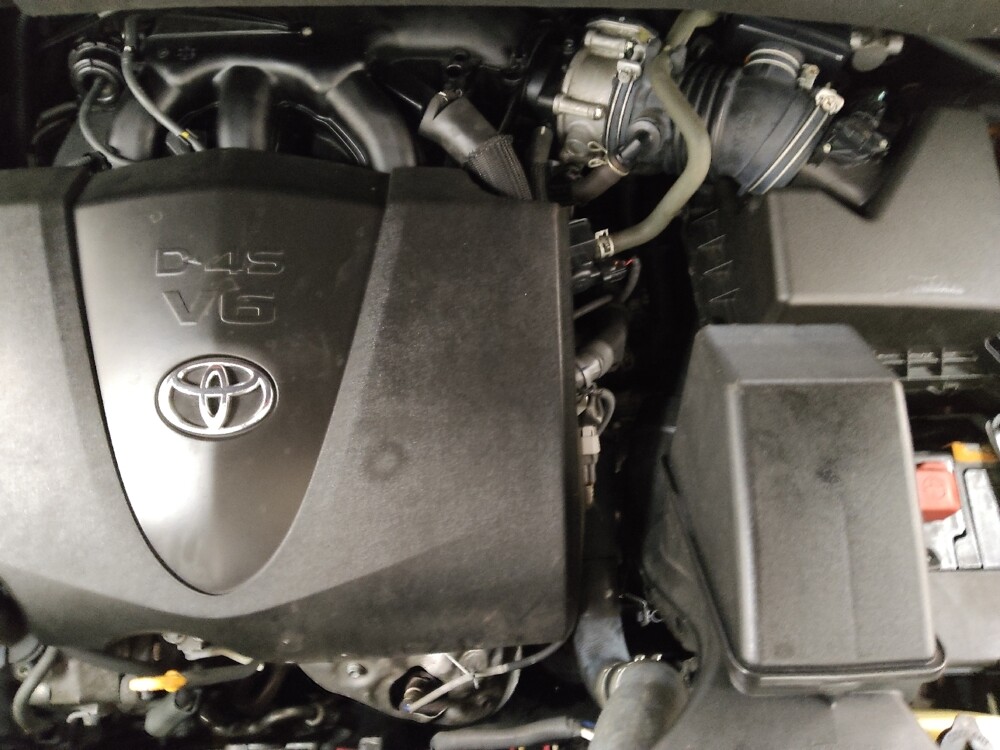 2017 Toyota Highlander in Fairfield, OH 45014 - 18086679 30