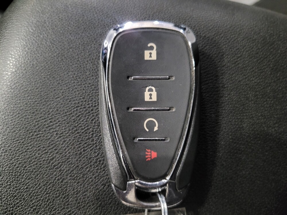 2018 Chevrolet Equinox in Williamstown, NJ 8094 - 18086682 32