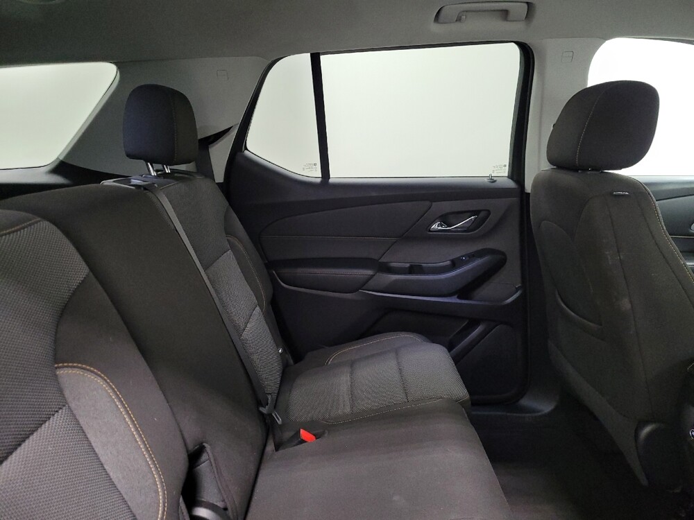 2020 Chevrolet Traverse in Langhorne, PA 19047 - 18086688 19