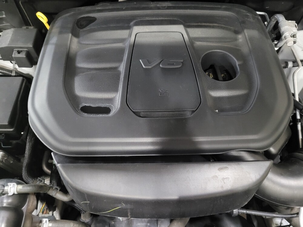 2021 Jeep Grand Cherokee in Woodbridge, VA 22191 - 18086689 30