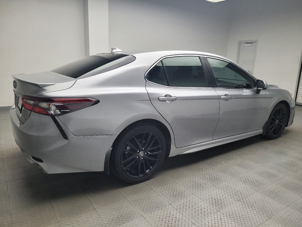 2021 Toyota Camry in Indianapolis, IN 46222 - 18086692 10