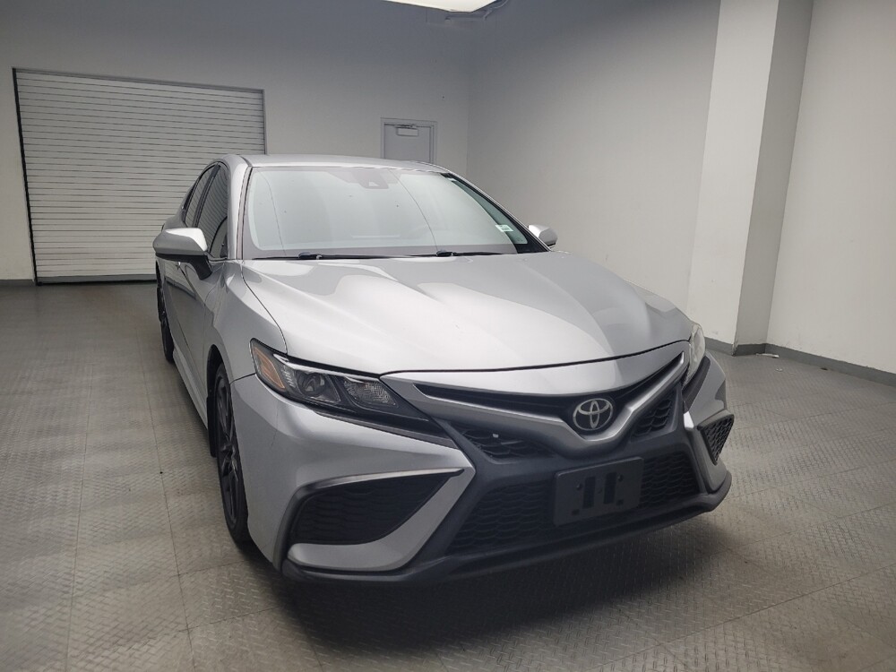 2021 Toyota Camry in Indianapolis, IN 46222 - 18086692 14