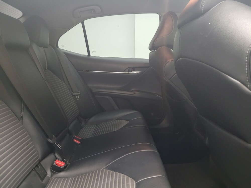 2021 Toyota Camry in Indianapolis, IN 46222 - 18086692 19