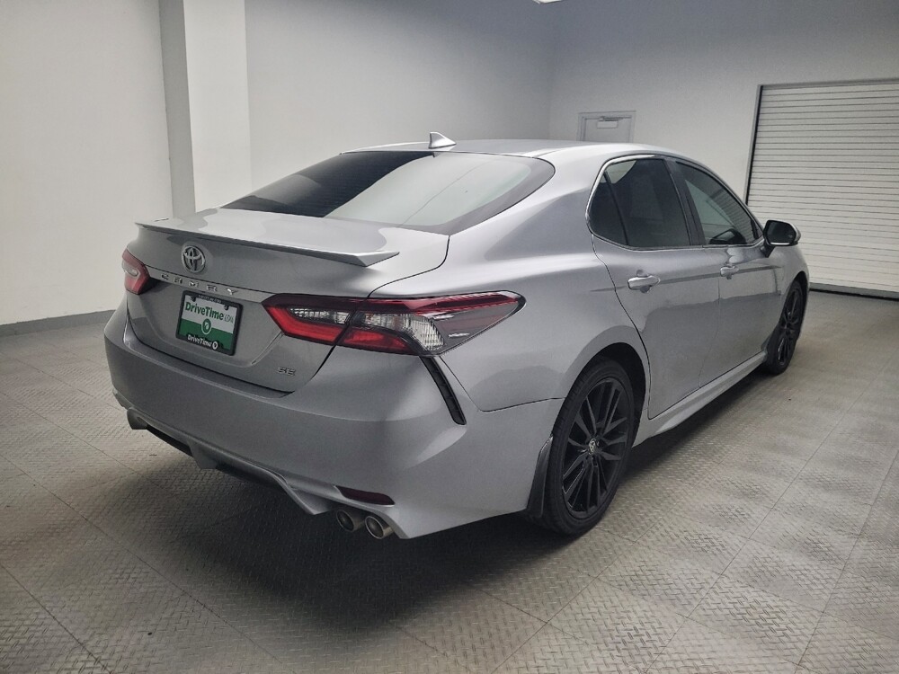 2021 Toyota Camry in Indianapolis, IN 46222 - 18086692 9