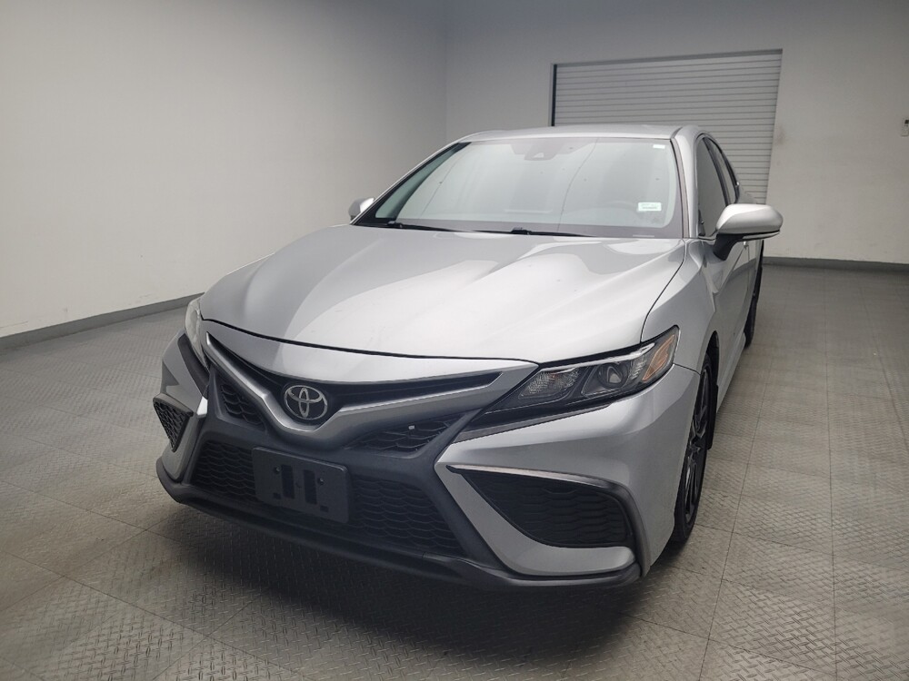 2021 Toyota Camry in Indianapolis, IN 46222 - 18086692 15