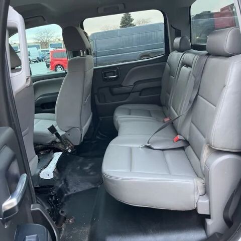 2018 Chevrolet Silverado 1500 in Wadena, MN 56482 - 18086701 6