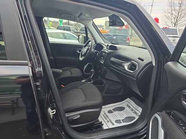 2020 Jeep Renegade in Knoxville, TN 37912 - 18086709 6