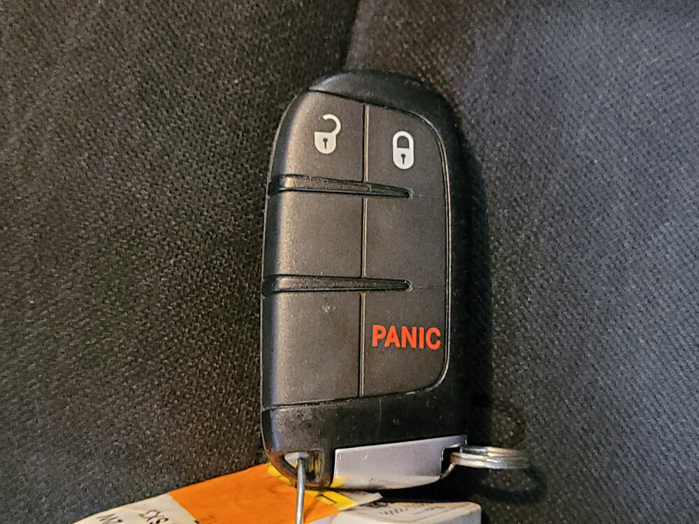 2019 Dodge Durango in Riverside, CA 92504 - 18086710 32