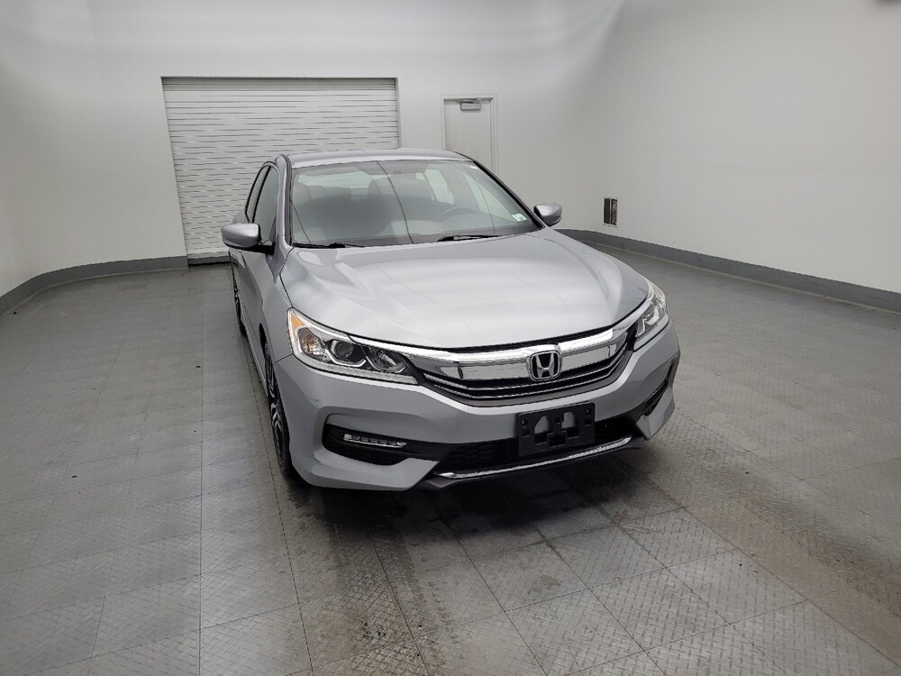 2017 Honda Accord in Columbus, OH 43228 - 18086711 14