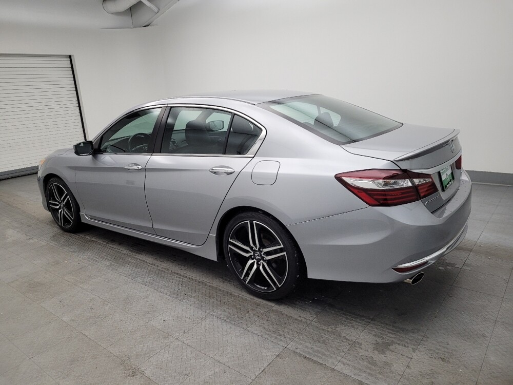 2017 Honda Accord in Columbus, OH 43228 - 18086711 3
