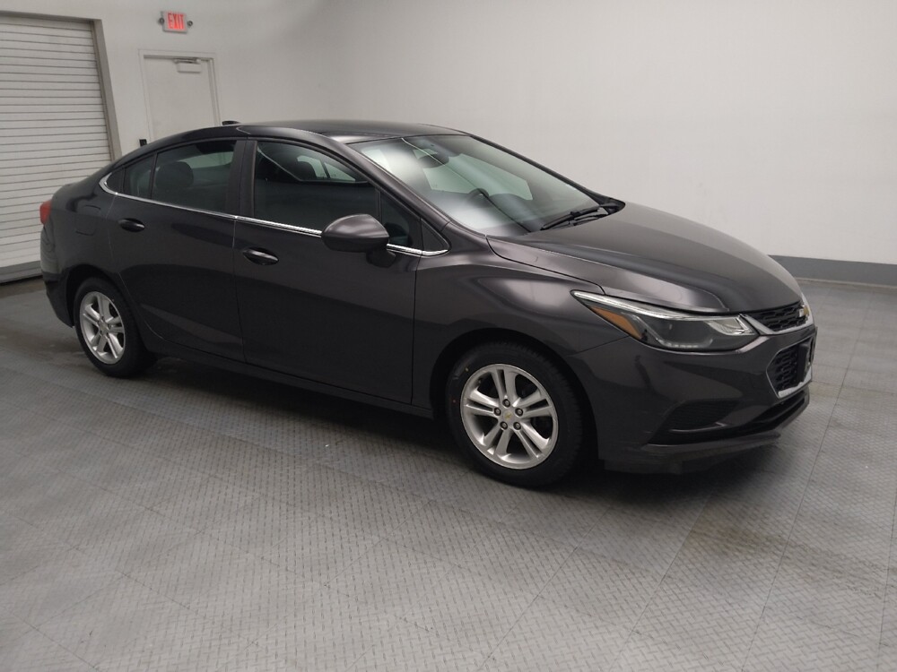 2017 Chevrolet Cruze in Peoria, IL 61615 - 18086712 11