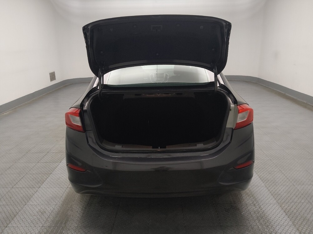 2017 Chevrolet Cruze in Peoria, IL 61615 - 18086712 29